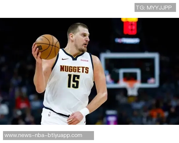 弗拉格激情四溢瞬间爆发隔扣琼斯并向约基奇挥拳庆祝全场沸腾