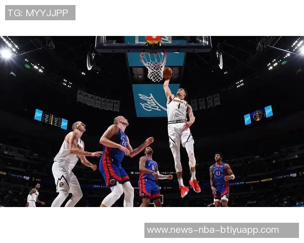 萨迪克贝上半场状态火热13投9中三分6中4狂砍26分助力球队