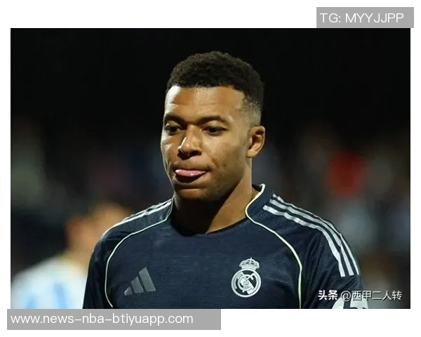 姆巴佩带伤出战冲击C罗纪录或将缺席超级杯比赛 姆巴佩带伤出战冲击C罗纪录或将缺席超级杯比赛