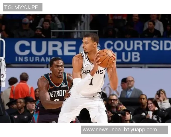 马刺遭遇本赛季首败东部球队战绩由完美变为6胜1负 马刺遭遇本赛季首败东部球队战绩由完美变为6胜1负